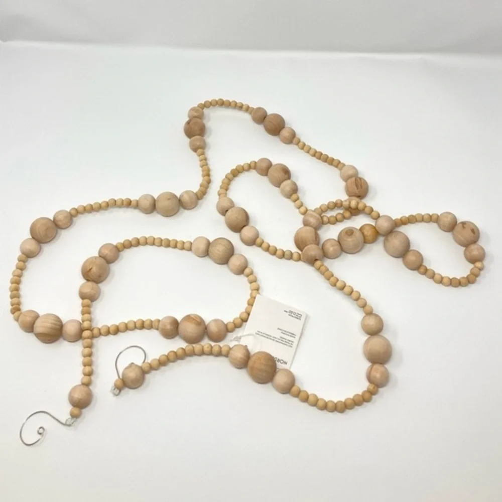Nordstrom Wooden Bead Garland in Natural L-II